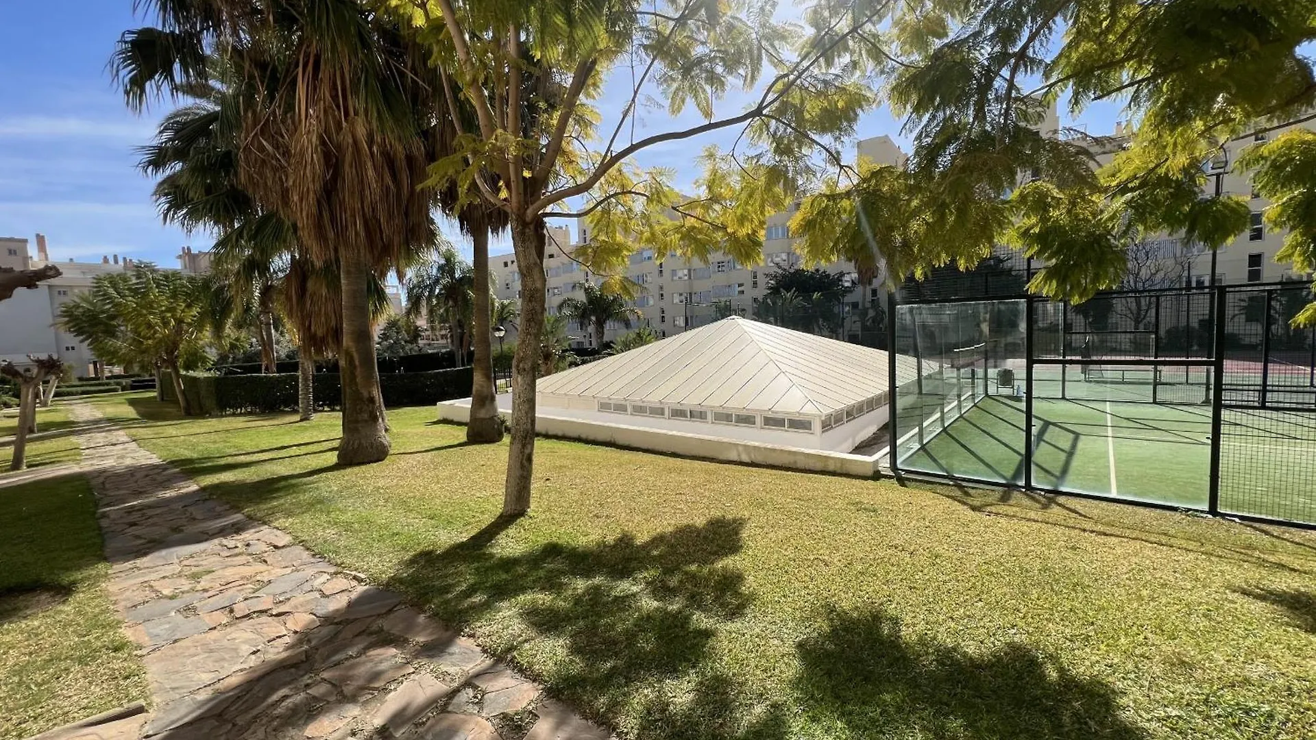 Appartement Torremolinos With Pool, Tennis & Gym By Homing